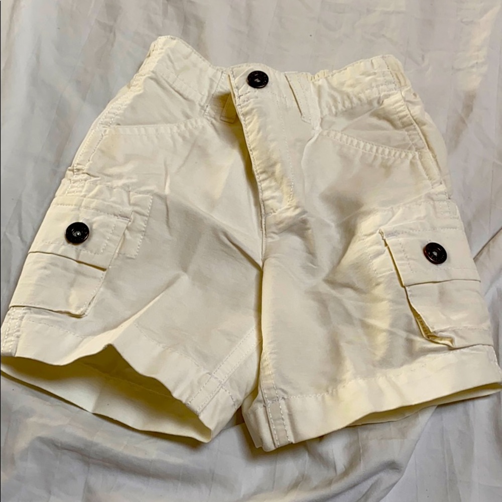 NEw Polo by Ralph Lauren White button shorts 18m